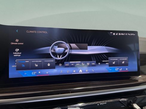 Used 2026 BMW X5 xDrive40i image 16