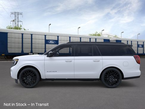 New 2026 Ford Expedition Max Platinum AWD/4WD image 3