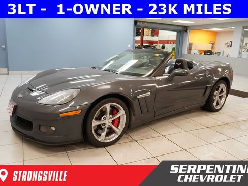 Used 2013 Chevrolet Corvette Grand Sport w/ 3LT Preferred Equipment Group image 1