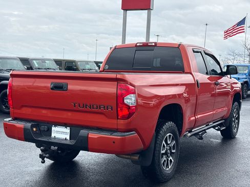 Used 2018 Toyota Tundra SR5 w/ TRD Off Road Package image 3