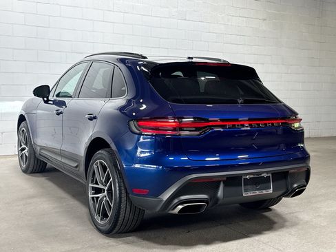 Certified 2026 Porsche Macan AWD/4WD image 3