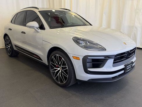 Used 2025 Porsche Macan S AWD/4WD image 7