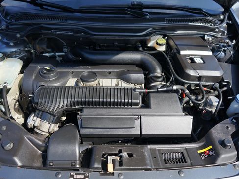 Used 2009 Volvo S40 T5 R-Design AWD/4WD image 9