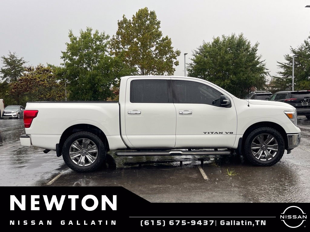 Used 2019 Nissan Titan SV w/ SV Convenience Package RWD image 4