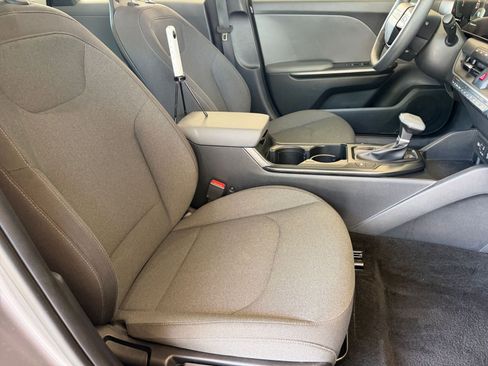 Used 2025 Kia K4 FWD image 35