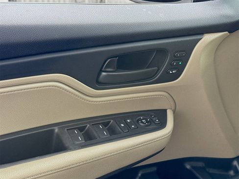 Used 2018 Honda Odyssey EX-L image 12