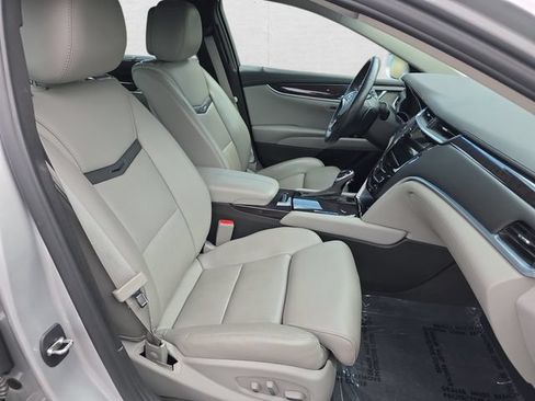 Used 2014 Cadillac XTS Premium FWD image 10
