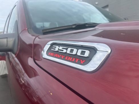 New 2023 RAM 3500 Tradesman w/ Chrome Appearance Group image 31