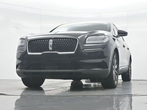 Used 2023 Lincoln Nautilus Reserve w/ Equipment Group 201A AWD/4WD image 34