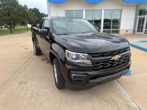 Used 2021 Chevrolet Colorado LT w/ Fleet Safety Package RWD image 3