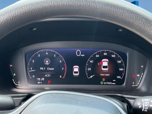 Used 2025 Honda Accord SE image 17