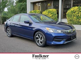 Used 2017 Honda Accord LX image 1