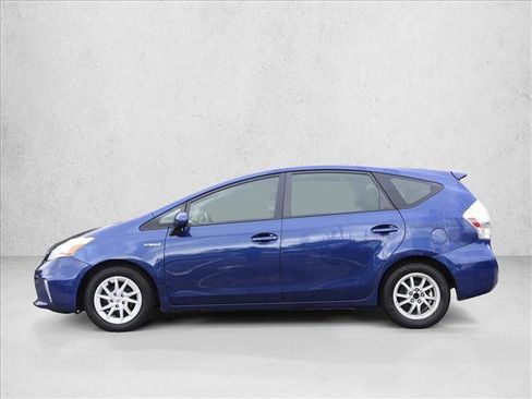 Used 2013 Toyota Prius V Two FWD image 8