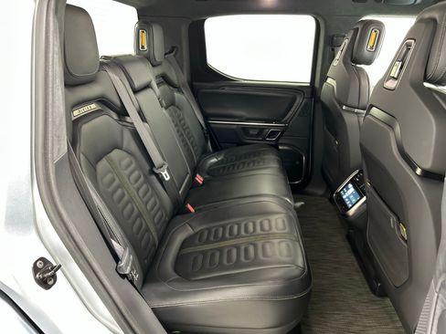 Used 2024 Rivian R1T Adventure AWD/4WD image 22