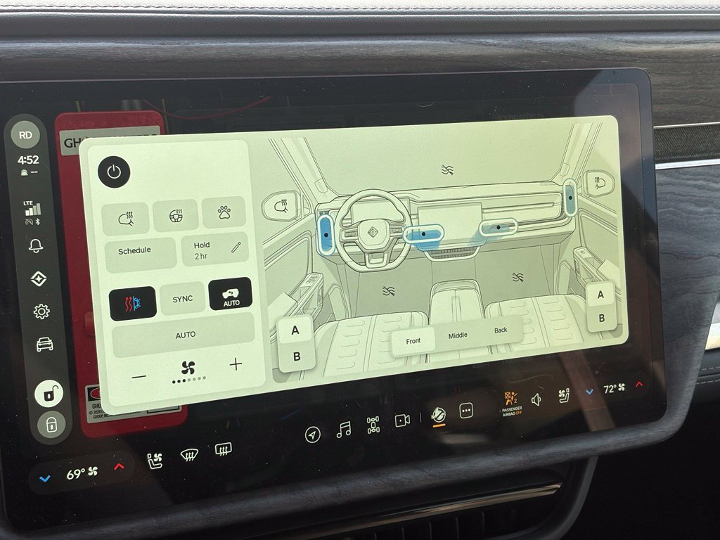 Used 2022 Rivian R1S Launch Edition Quad AWD/4WD image 31