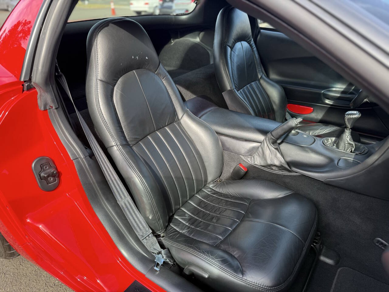 Used 1999 Chevrolet Corvette Coupe RWD image 19