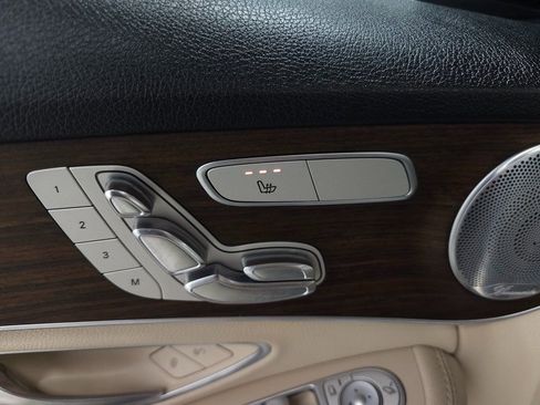 Used 2020 Mercedes-Benz C 300 4MATIC Sedan image 14