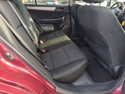 Used 2019 Subaru Outback 2.5i Premium image 30