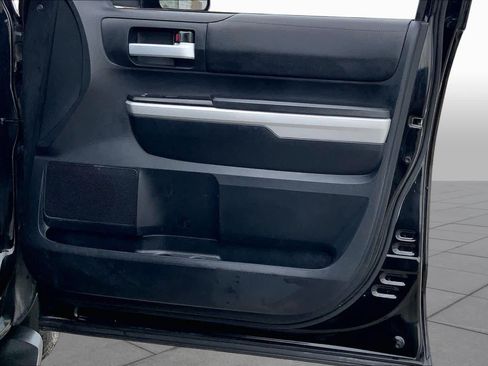 Used 2019 Toyota Tundra SR5 w/ TRD Off Road Package AWD/4WD image 22