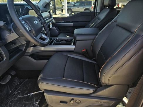 New 2026 Ford F250 Lariat w/ FX4 Off-Road Package image 30