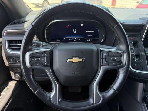 Used 2022 Chevrolet Tahoe LT w/ Luxury Package AWD/4WD image 13