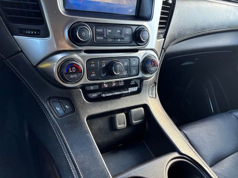 Used 2019 Chevrolet Tahoe LT w/ RST Edition RWD image 17