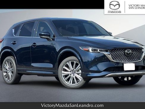 New 2025 MAZDA CX-5 Signature image 1