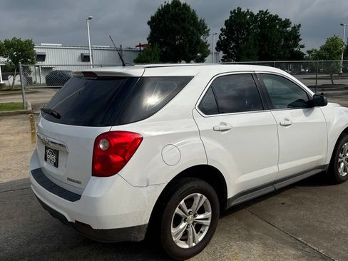 Used 2011 Chevrolet Equinox LS w/ Bluetooth Package FWD image 5