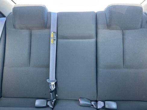 Used 2004 Pontiac Grand Prix GT w/ Drivers Package image 15