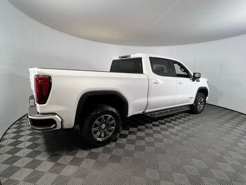 Used 2024 GMC Sierra 1500 AT4 image 5