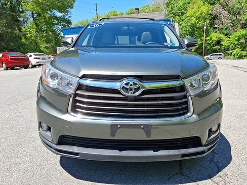 Used 2016 Toyota Highlander Limited AWD/4WD image 3