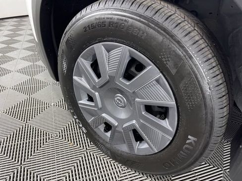 New 2026 Nissan Kicks S FWD image 13