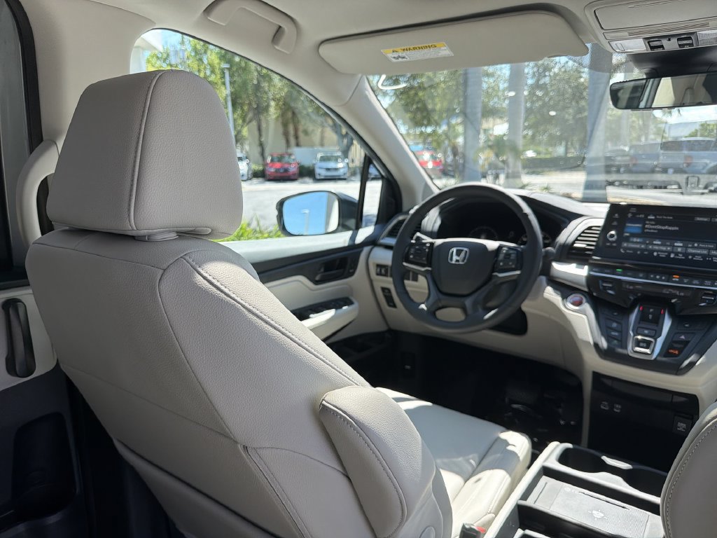 New 2027 Honda Odyssey EX-L image 17
