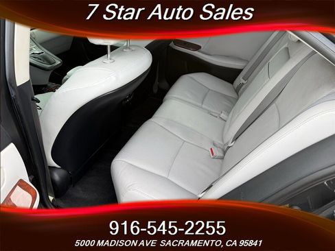 Used 2010 Lexus HS 250h Premium image 18