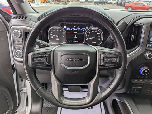 Used 2021 GMC Sierra 1500 Denali w/ Denali Ultimate Package image 17