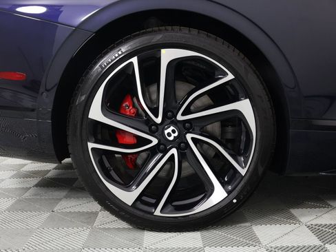 New 2026 Bentley Continental GTC AWD/4WD image 18