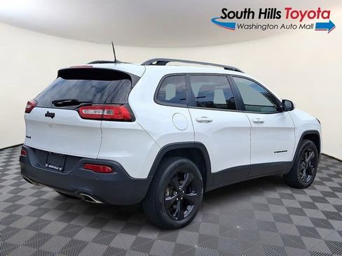 Used 2018 Jeep Cherokee Limited w/ High Altitude Package AWD/4WD image 6