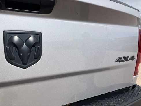 Used 2024 RAM 1500 Warlock AWD/4WD image 33