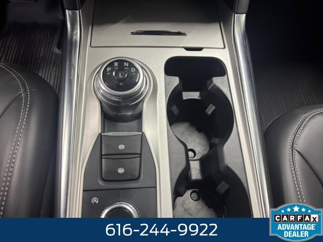 Used 2024 Ford Explorer XLT w/ Equipment Group 202A AWD/4WD image 16