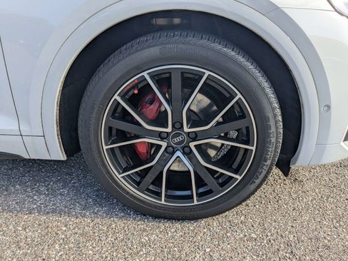 Used 2021 Audi SQ5 Prestige AWD/4WD image 11
