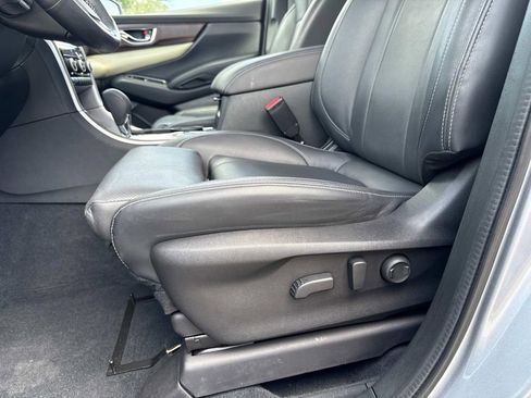 Used 2021 Subaru Ascent Touring w/ Popular Package #2A image 21