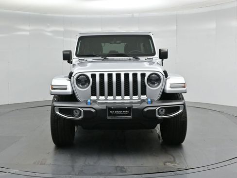 Used 2023 Jeep Wrangler Unlimited Sahara w/ Cold Weather Group image 22