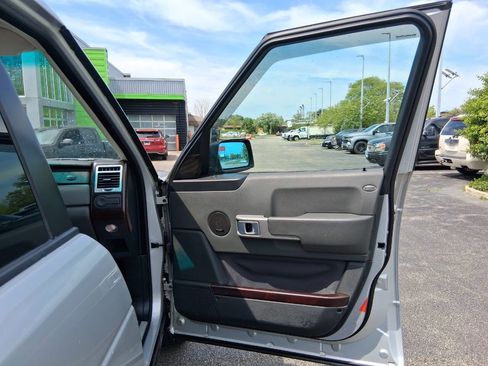 Used 2004 Land Rover Range Rover HSE AWD/4WD image 14