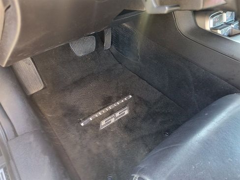Used 2015 Chevrolet Camaro SS w/ RS Package image 17