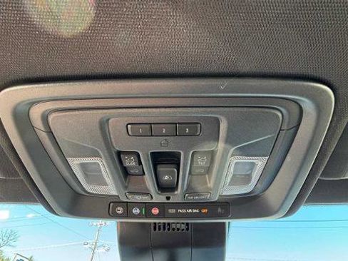 Used 2026 Chevrolet Silverado 2500 High Country w/ High Country Premium Package AWD/4WD image 21