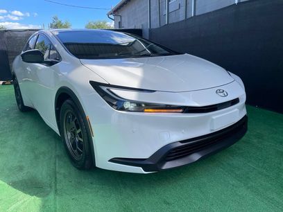 Used 2023 Toyota Prius LE