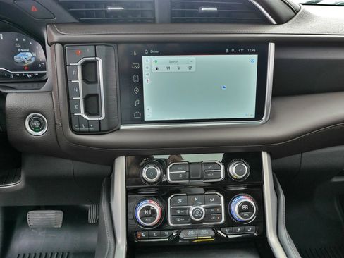 Used 2022 GMC Yukon Denali w/ Denali Ultimate Package image 30