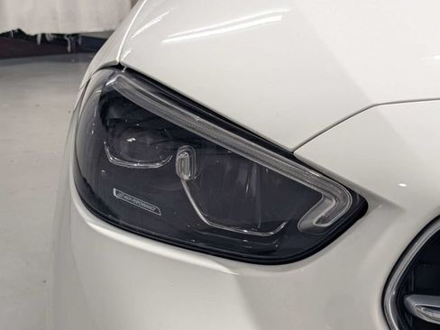 Used 2025 Mercedes-Benz C 300 Sedan image 27