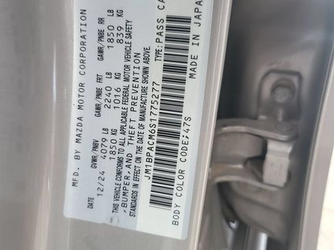 Used 2025 MAZDA MAZDA3 s FWD image 7