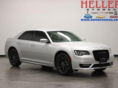 Used 2022 Chrysler 300 Touring L w/ Safetytec Plus Group